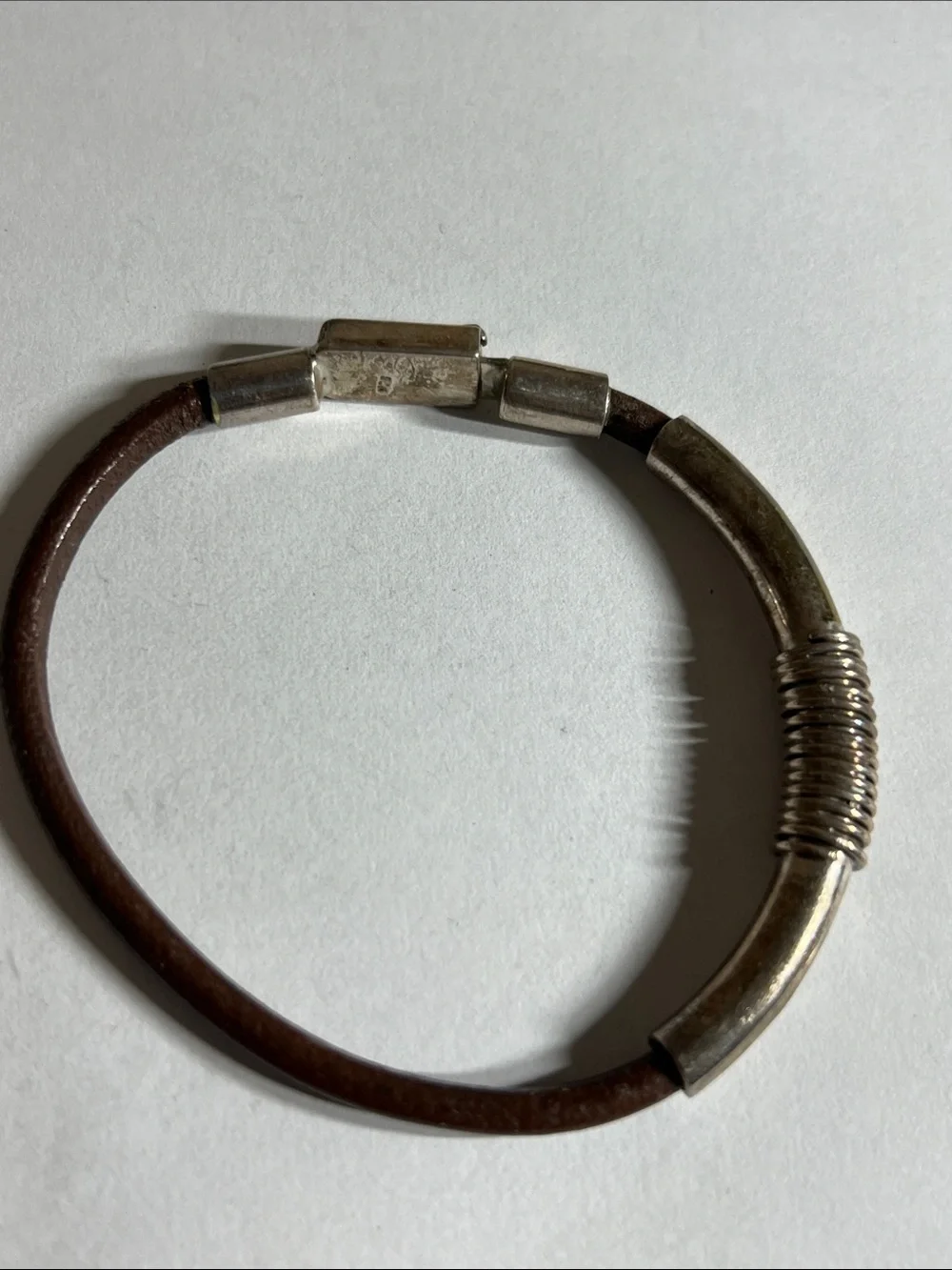 Men’s Brown Leather Bracelet with 925 Silver-Tone Coil Accent